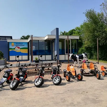 Rekerlanden 6 Holiday park *